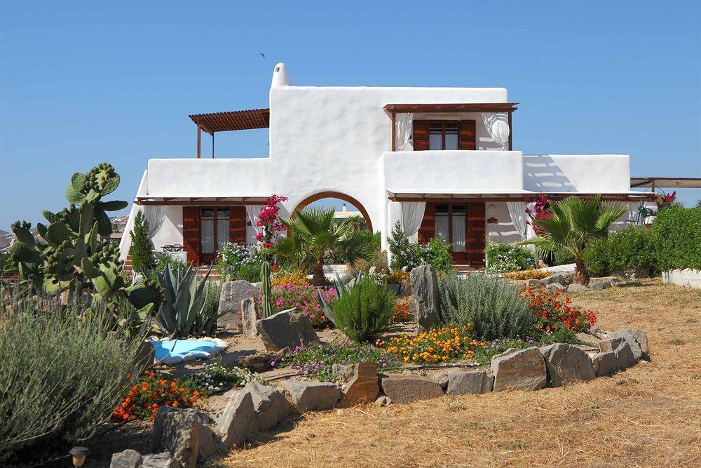 9 Muses - Paros Aparthotel ภายนอก รูปภาพ