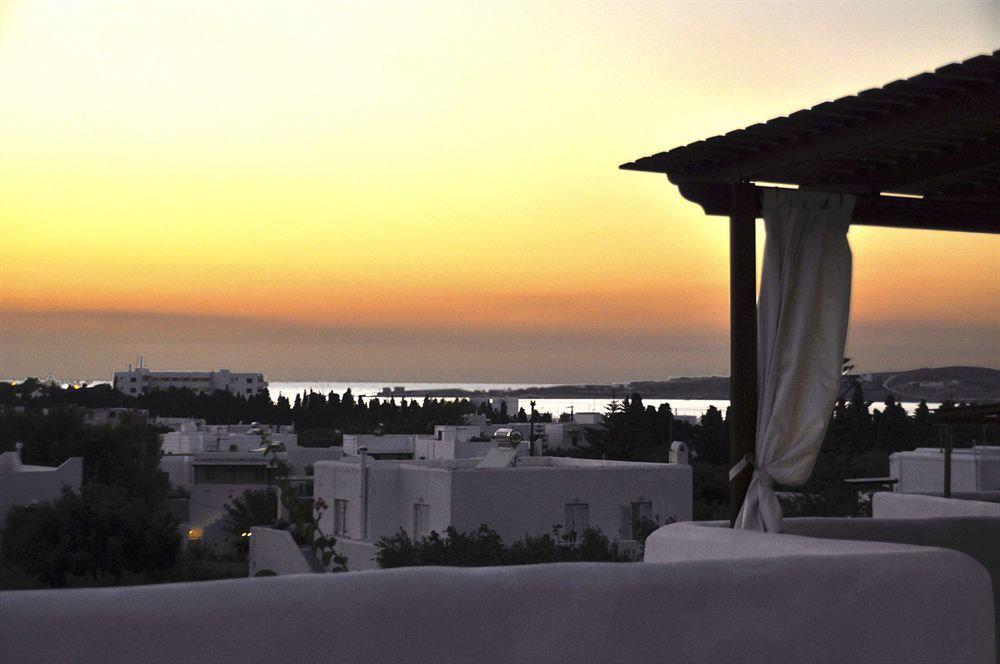 9 Muses - Paros Aparthotel ภายนอก รูปภาพ